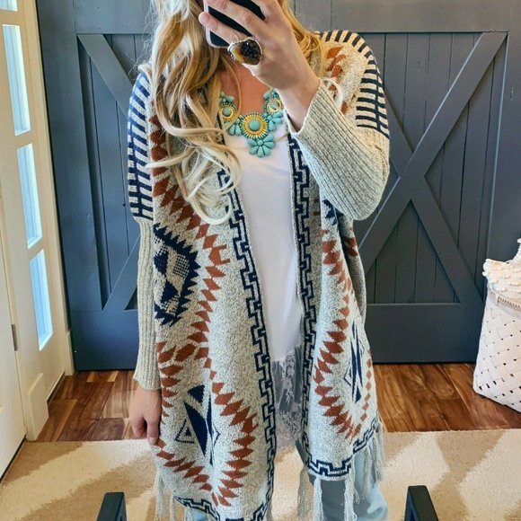 LAST! Native Cowichan Blanket Cardigan Sweater - Picture 3 of 6